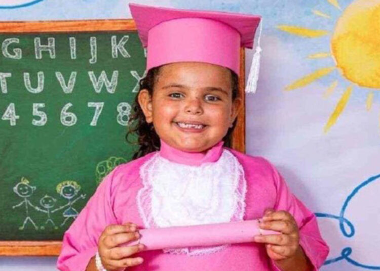 Menina morre em briga de trânsito