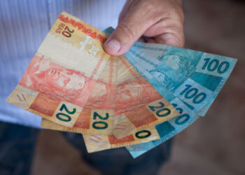 Valor das multas de trânsito 2024