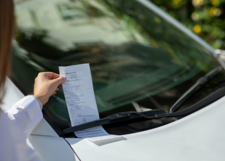 Pagar multa tira os pontos da carteira