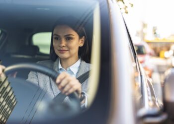 Atenção, MOTORISTA! Evite levar multa de quase R$ 1,5 mil