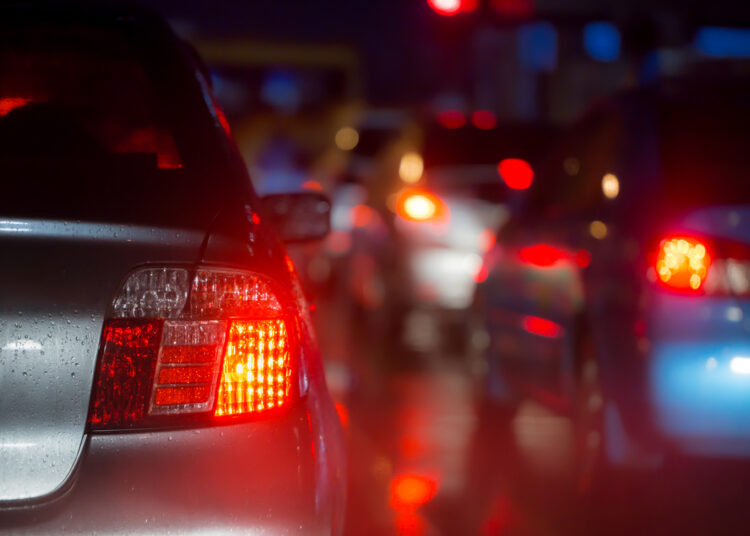 Luz de freio queimada dá multa