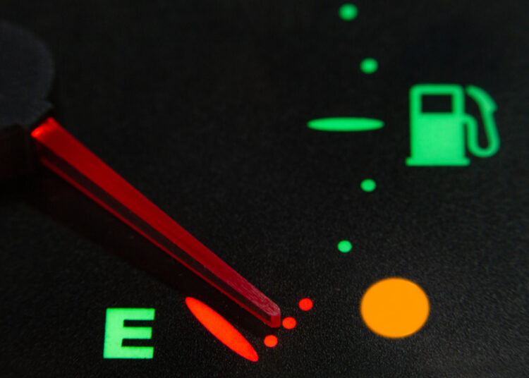 Multa por falta de combustível