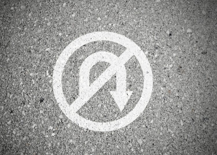 Multa por retorno proibido: descubra valor atualizado 2024