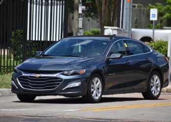 A Despedida do Chevrolet Malibu A GM Abraça a Revolução dos Veículos Elétricos