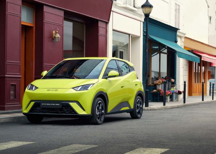 Carros elétricos mais baratos: confira principais modelos acessíveis