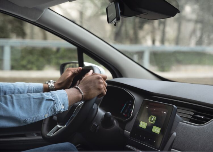 Frenagem Autônoma de Emergência O que é e como funciona