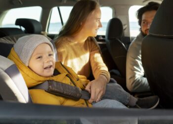 Garantindo a Segurança dos Pequenos no Trânsito A Importância das Cadeirinhas