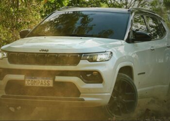 Jeep Compass 2026: modelo será híbrido e elétrico, confira novidades