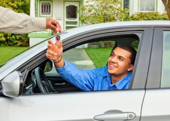 Multa por CNH falsificada: saiba quanto custa e quais as consequências