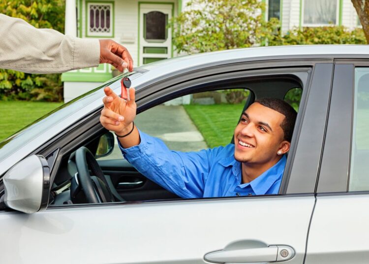 Multa por CNH falsificada: saiba quanto custa e quais as consequências