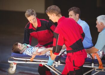 Tragédia nas Estradas Como os Sinistros de Trânsito Afetam Crianças e Jovens de 5 a 29 Anos