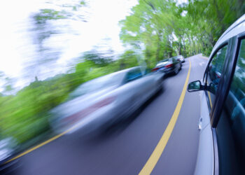 Ultrapassagem perigosa