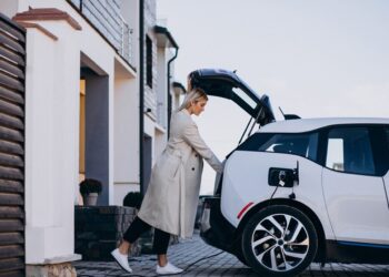 Energia Limpa Como Instalar um Carregador de Carro Elétrico na Sua Casa