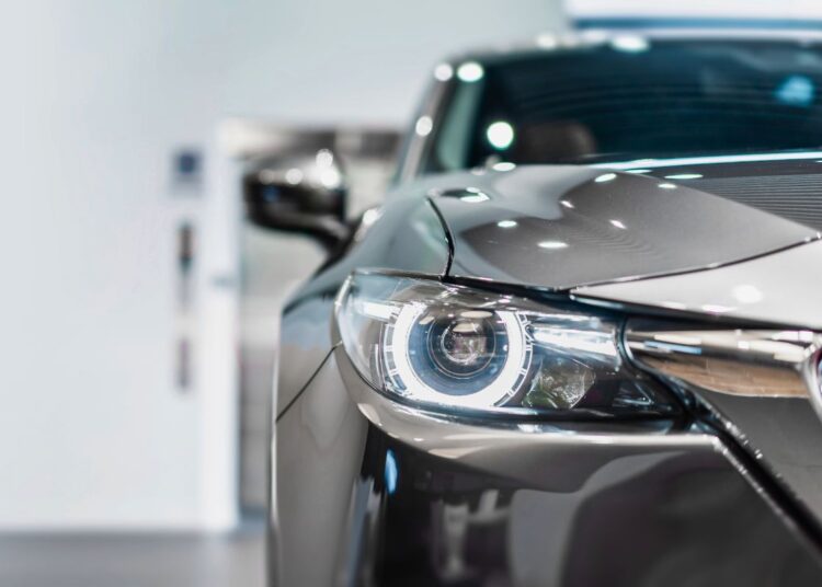 Multa por colocar led no carro: saiba valores atualizados