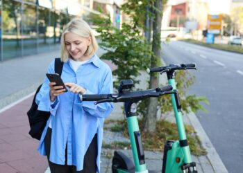 Pedalando com Conhecimento Tudo Sobre Bicicletas Elétricas e Ciclomotores
