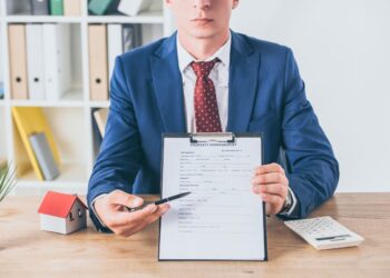 Recibo do carro vencido dá multa?