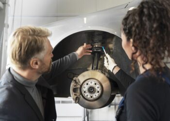 Segurança em Primeiro Lugar Como Cuidar dos Freios em Carros Elétricos