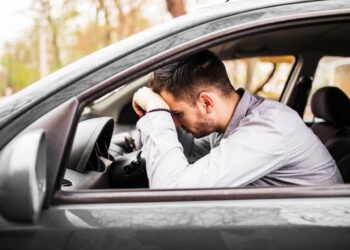 Sono ao Dirigir: Os Riscos e Como Evitá-los para Sua Segurança