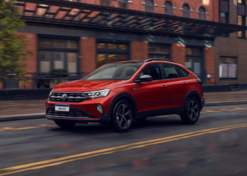 Novo VW Nivus 2025 em fase final de testes com visual renovado e muitas camuflagens nas ruas