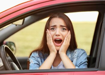 Posso parcelar multa atrasada?