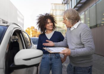 Vendi meu carro, e agora? As consequências de não transferir o documento