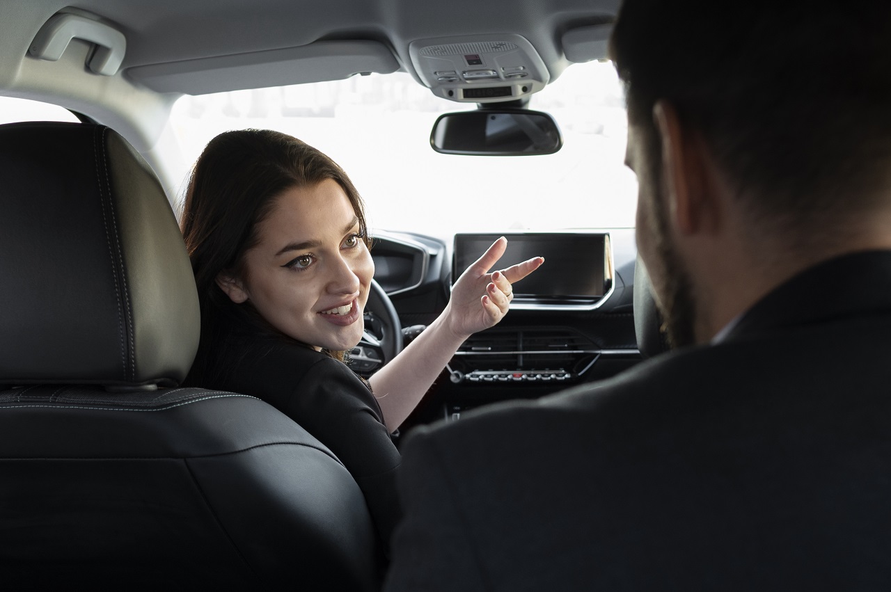 Adeus, Volante? Por que Ainda Vale a Pena Ter um Carro