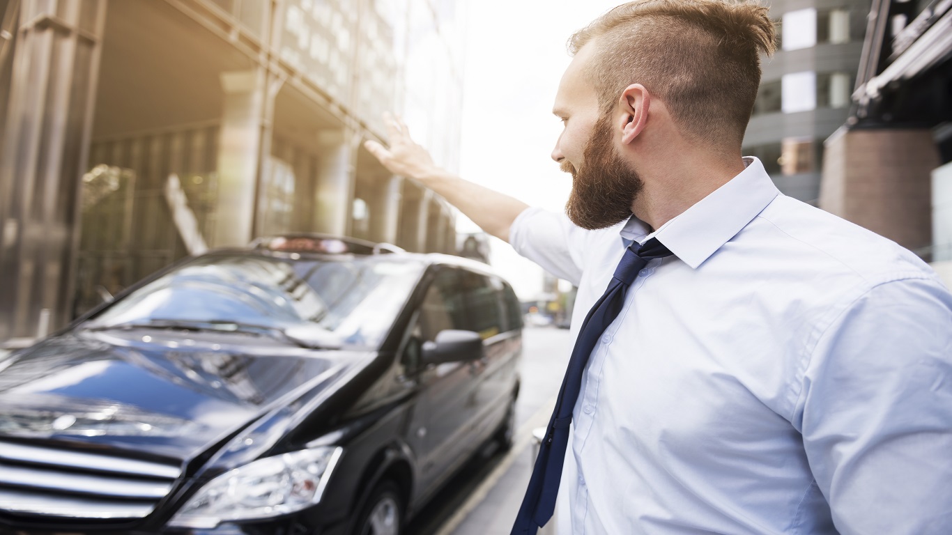 Carro da Empresa Tudo o que você precisa saber antes de pegar a estrada