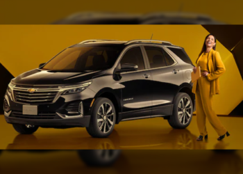 Novo Chevrolet Equinox Híbrido em exibição, destacando suas novas características e design.