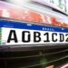 Placas veiculares: Por que o Brasil não adota o sistema de placas do proprietário?