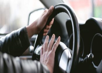 Buzinar sem Cuidado: Multa e Pontos na CNH