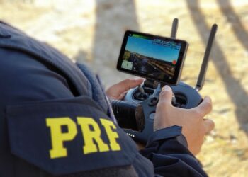 Multas Aéreas PRF utiliza drones para monitorar rodovias e autuar motoristas