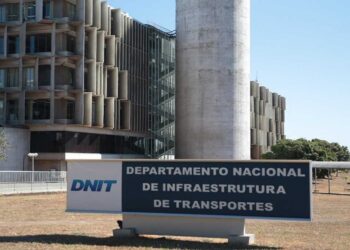 Adeus Burocracia Multas do DNIT agora podem ser pagas com cartão de crédito