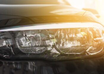 Nova Lei dos Faróis Saiba quando você precisa ligar as luzes durante o dia