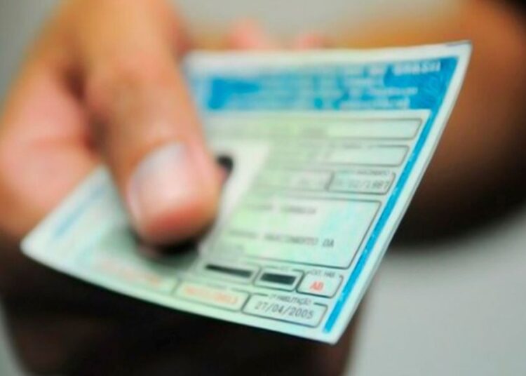 Congresso Nacional analisa implementação das categorias B1 e B2 da CNH