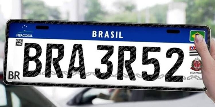 Mudanças nas placas. Imagem: Detran BA